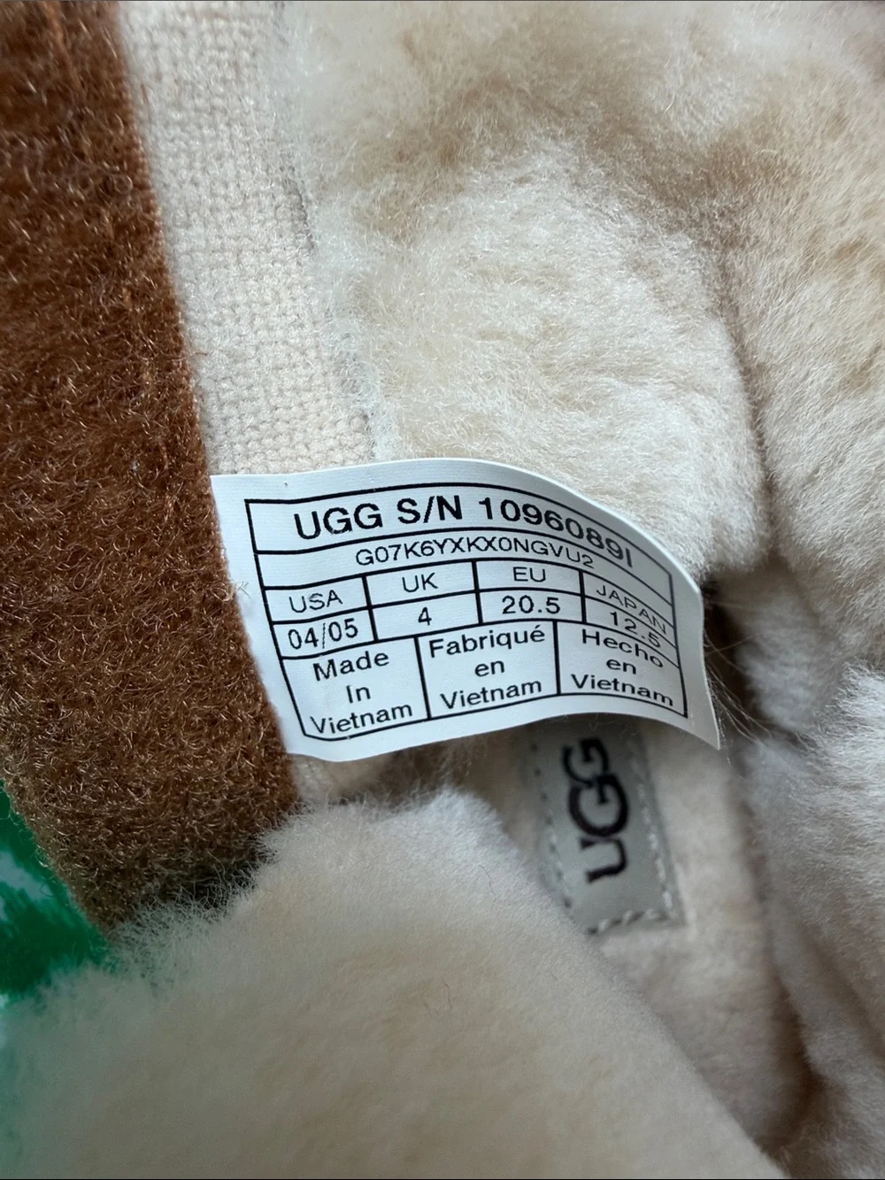 N/A ugg suede